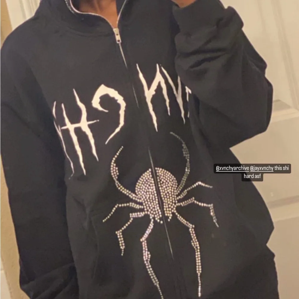 Questions? Comment down below - Picture 3 of 3